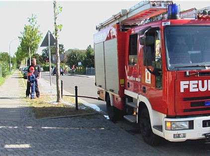 Dachstuhlbrand am 10.07.2009 gegenüber der neuen Feuerwache