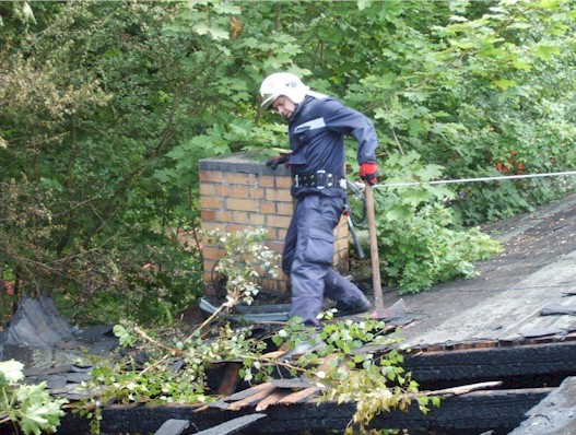 2-Tagesausbildung 2010  - Löschen einer Baracke 