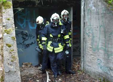 Rettung eines Feuerwehrmannes