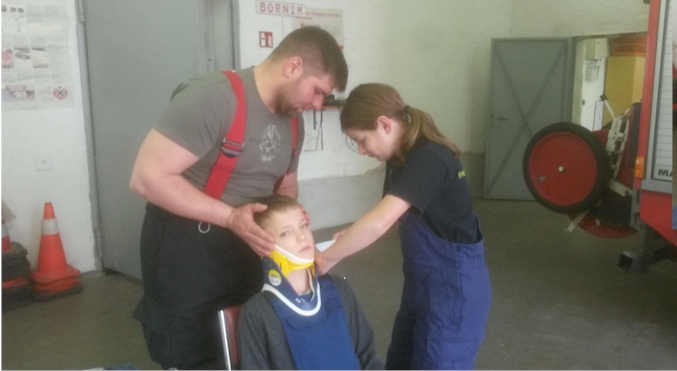 Sanitätsausbildung der Jugendfeuerwehr 2016